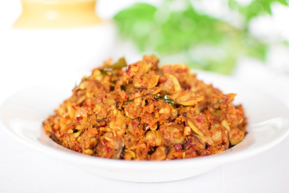 Spicy Stir-Fried Clams